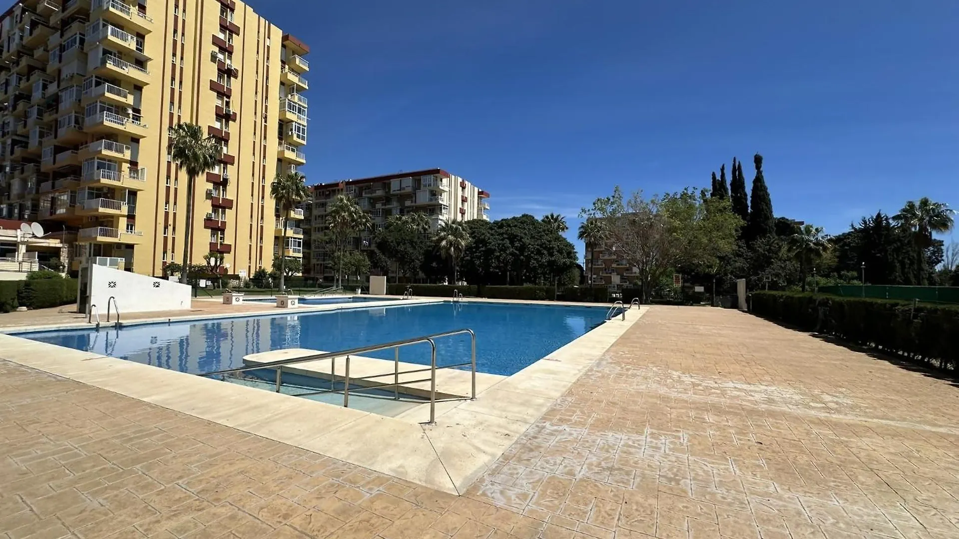 Estudio Centrico 10 Min A Playa En Benalmádena Spanje