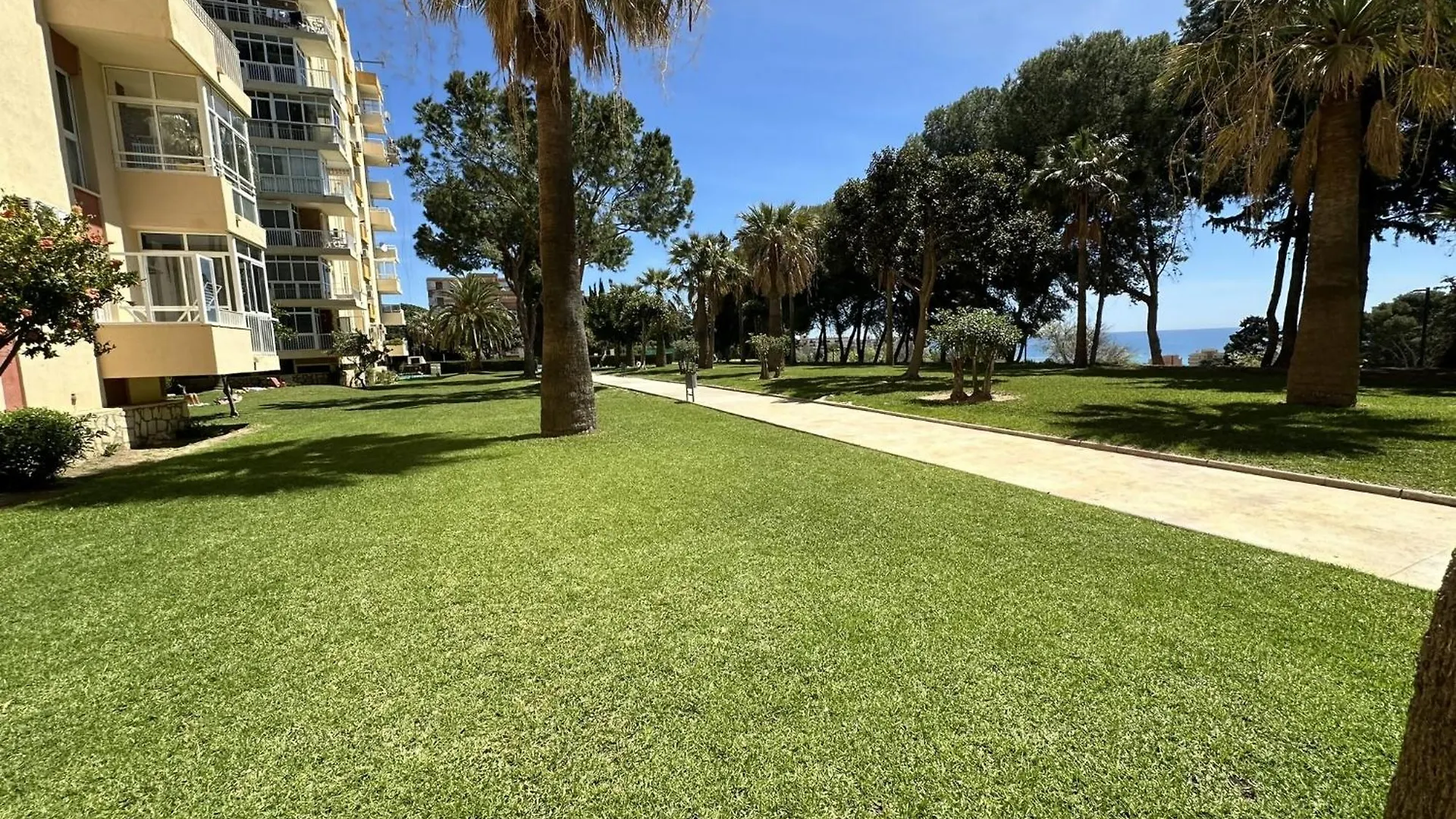 Estudio Centrico 10 Min A Playa En Benalmadena Apartment